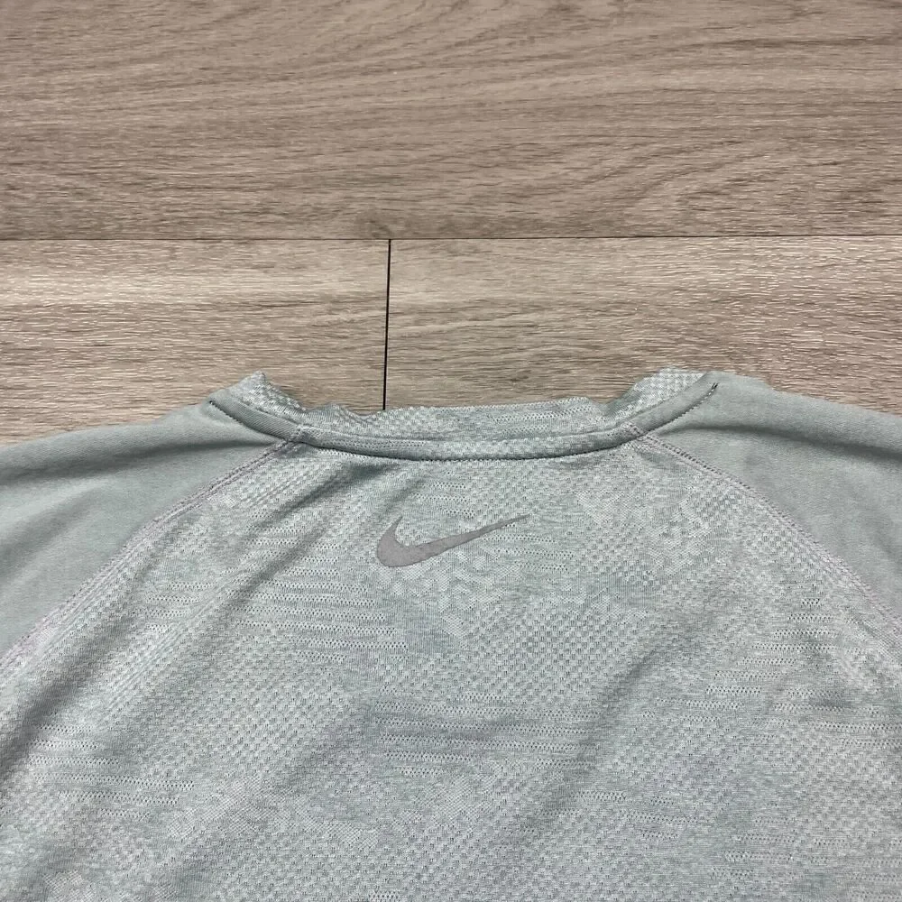 Nike Shirt Mens Large Green Running Active Training Dri Fit